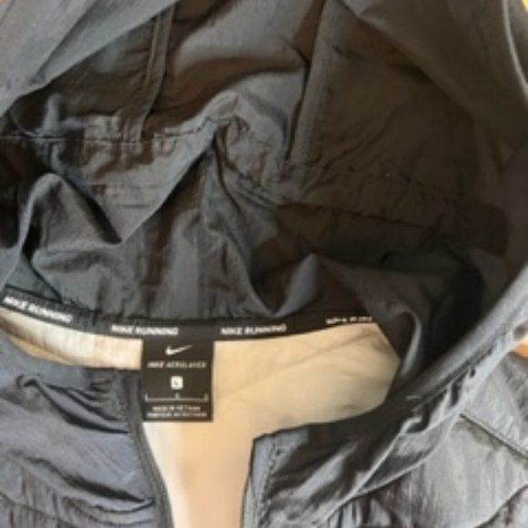 Nike Aerolayer Hoodie Jacket-Running - Picture 4 of 5